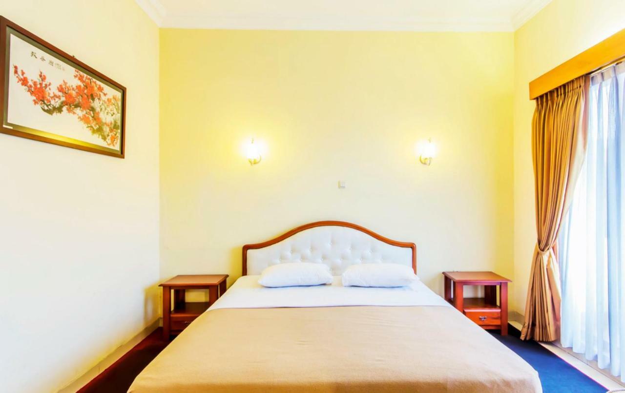 למבאנג Puri Bernadi Guest House מראה חיצוני תמונה
