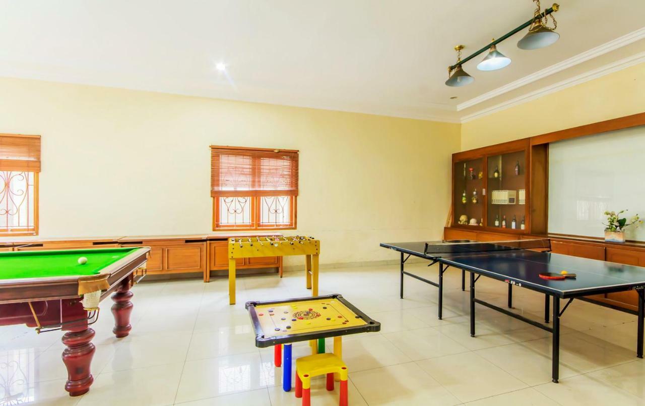 למבאנג Puri Bernadi Guest House מראה חיצוני תמונה