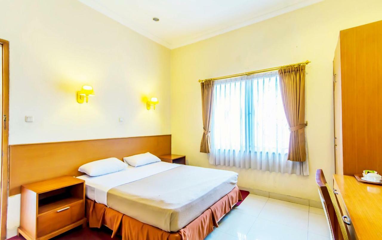 למבאנג Puri Bernadi Guest House מראה חיצוני תמונה